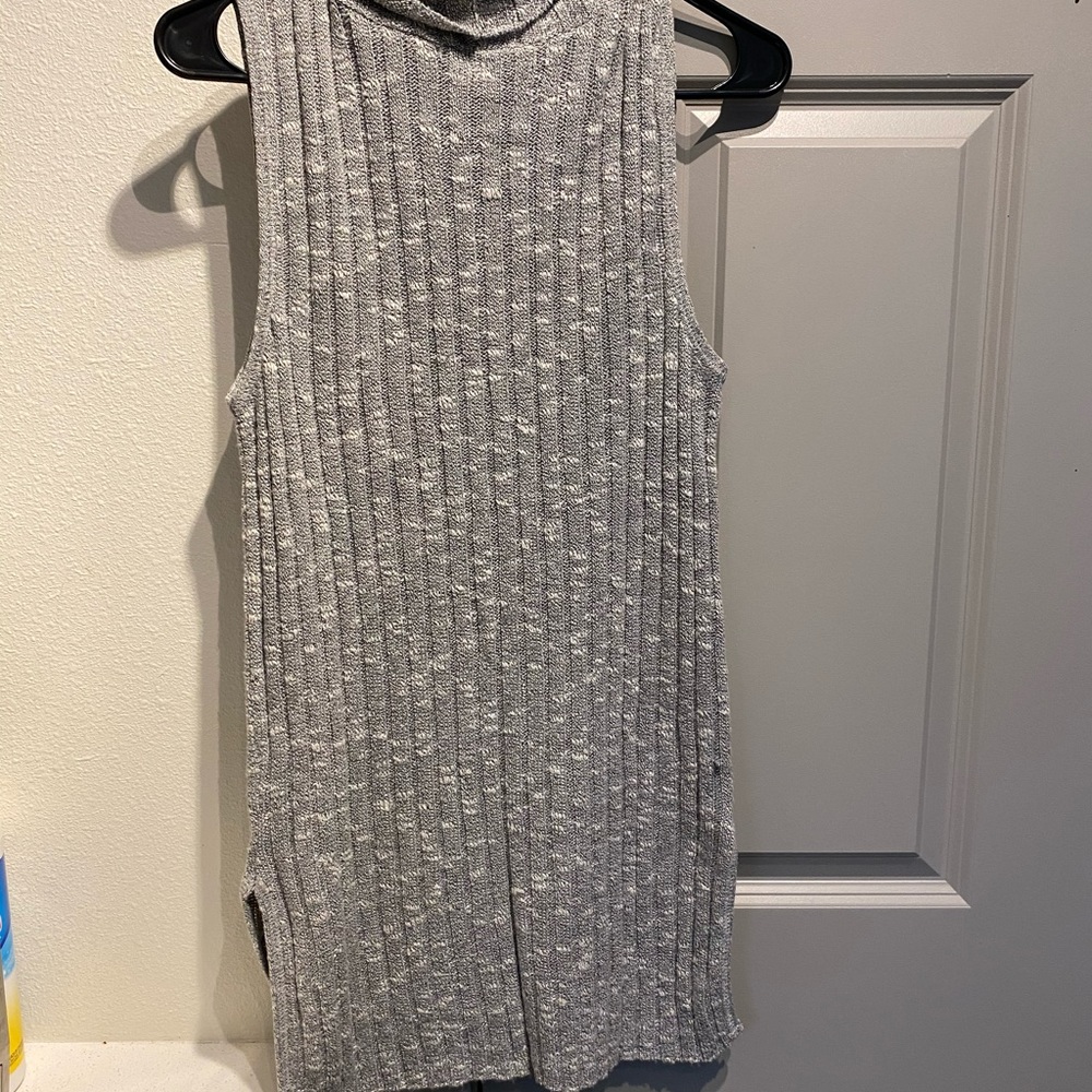 Turtleneck tunic - Picture 2 of 4